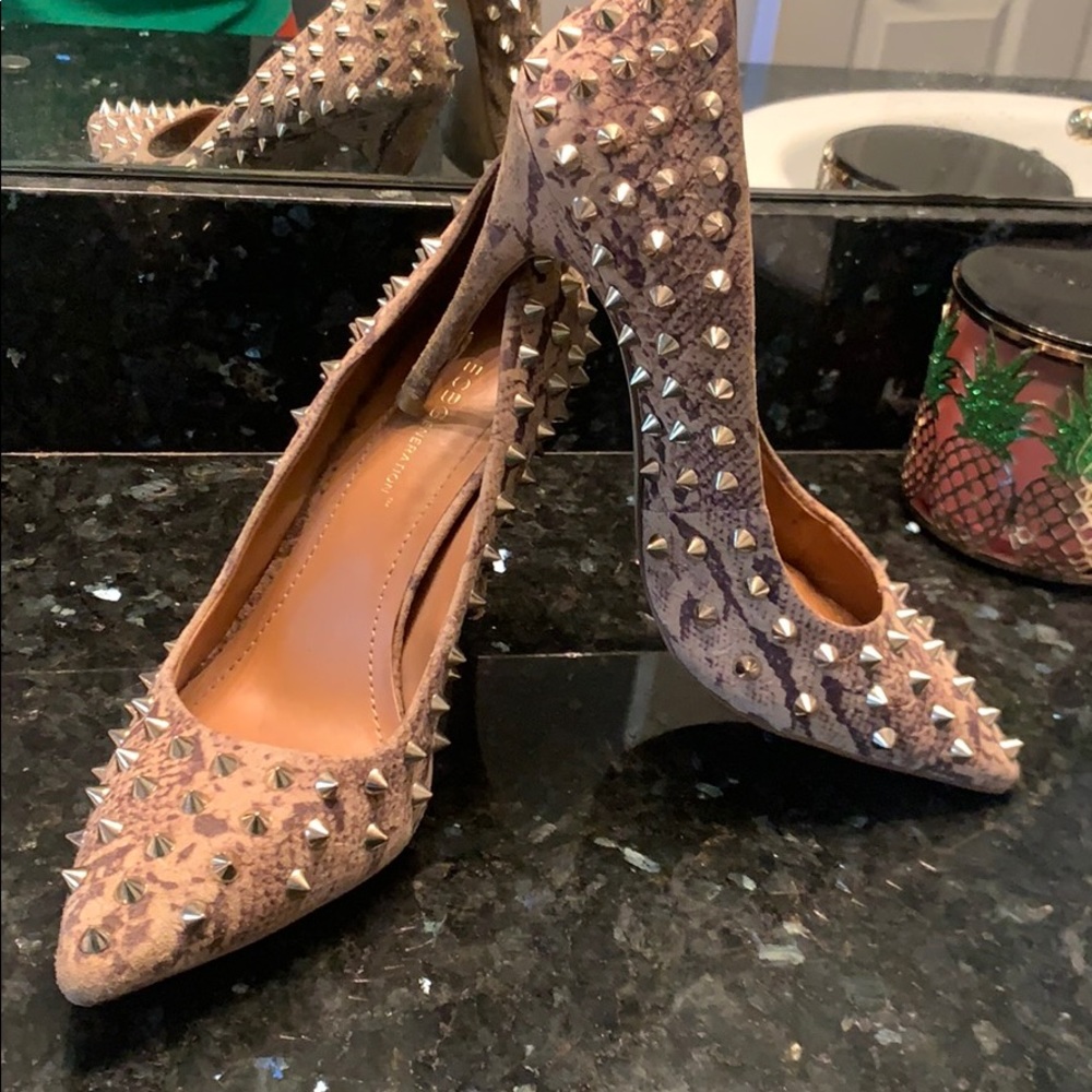 BCBG gold studded pumps!